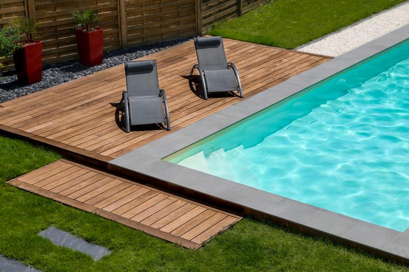 Création de terrasse, les matériaux tendance pour sublimer votre extérieur