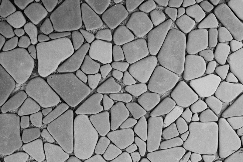 Le pavage &agrave; Jouy-le-Moutier : mat&eacute;riaux et styles pour votre jardin